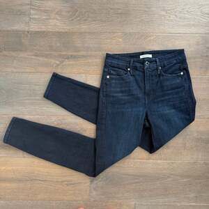 Good American Good Legs Skinny Jeans Dark Wash Size 4/27